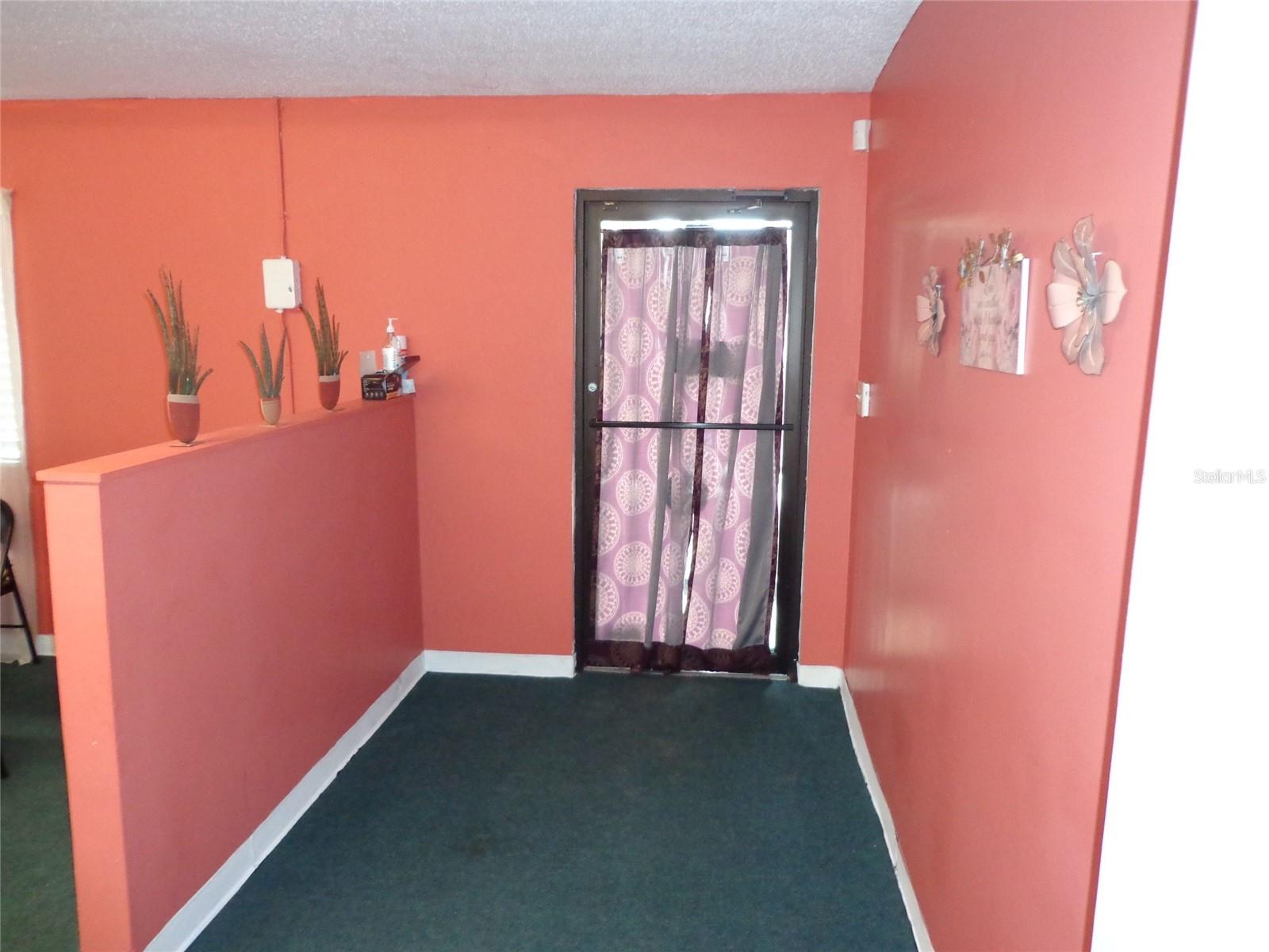 1904 W WATERS AVE — photo 5