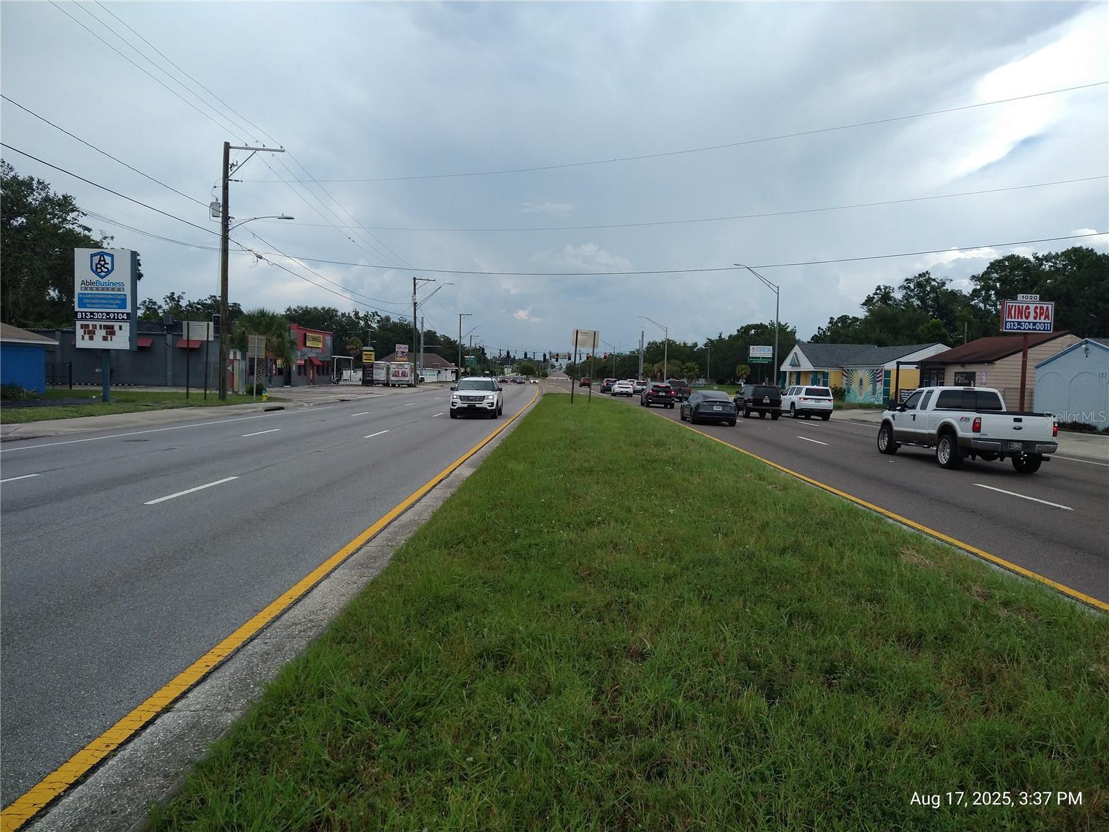909 and 911 WEST HILLSBOROUGH AVE — photo 4