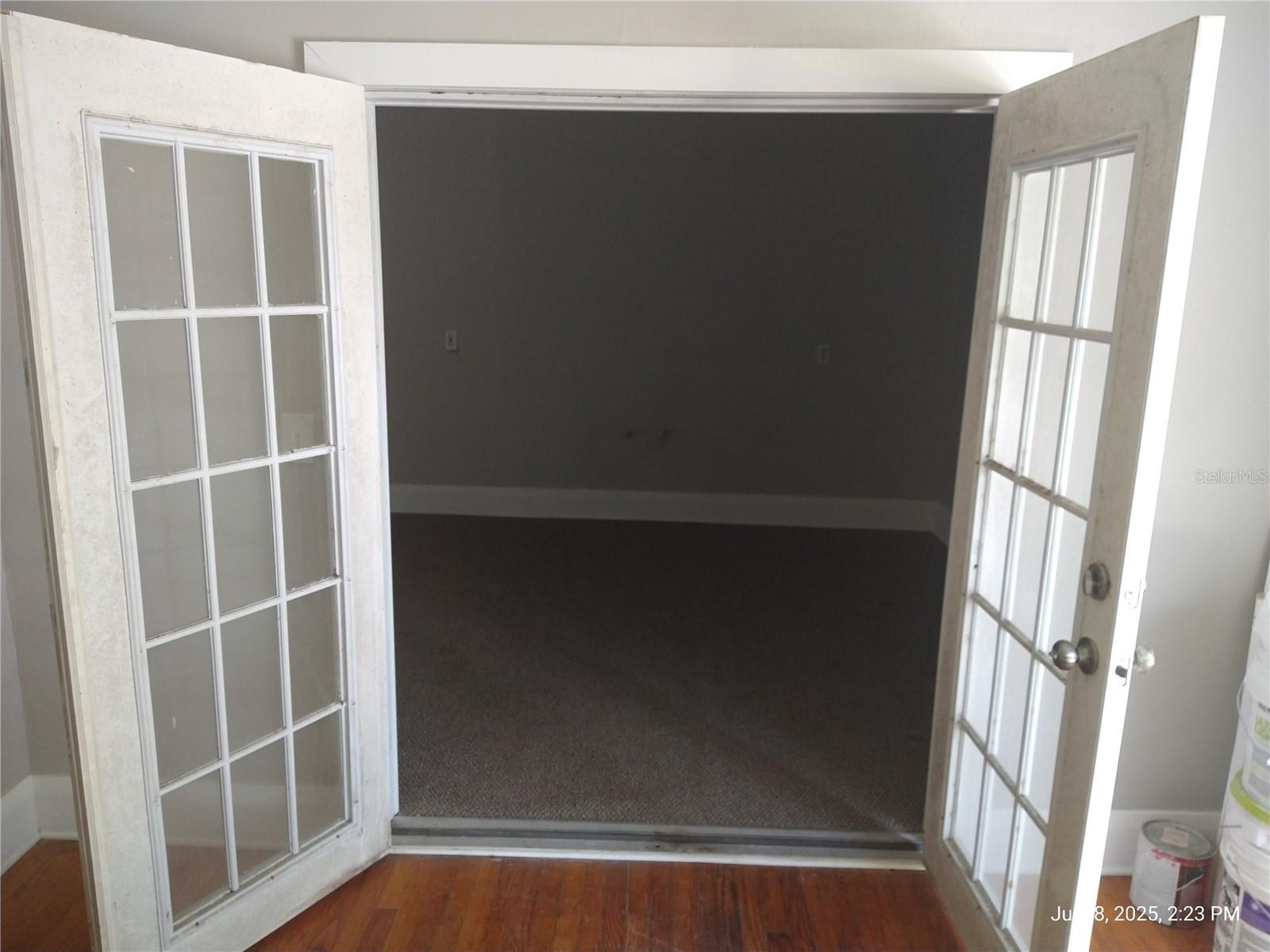 909 and 911 WEST HILLSBOROUGH AVE — photo 10