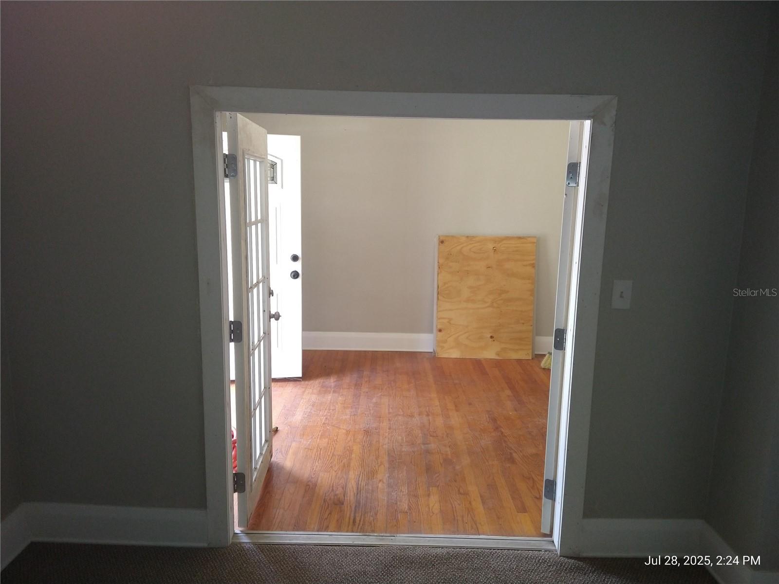 909 and 911 WEST HILLSBOROUGH AVE — photo 12