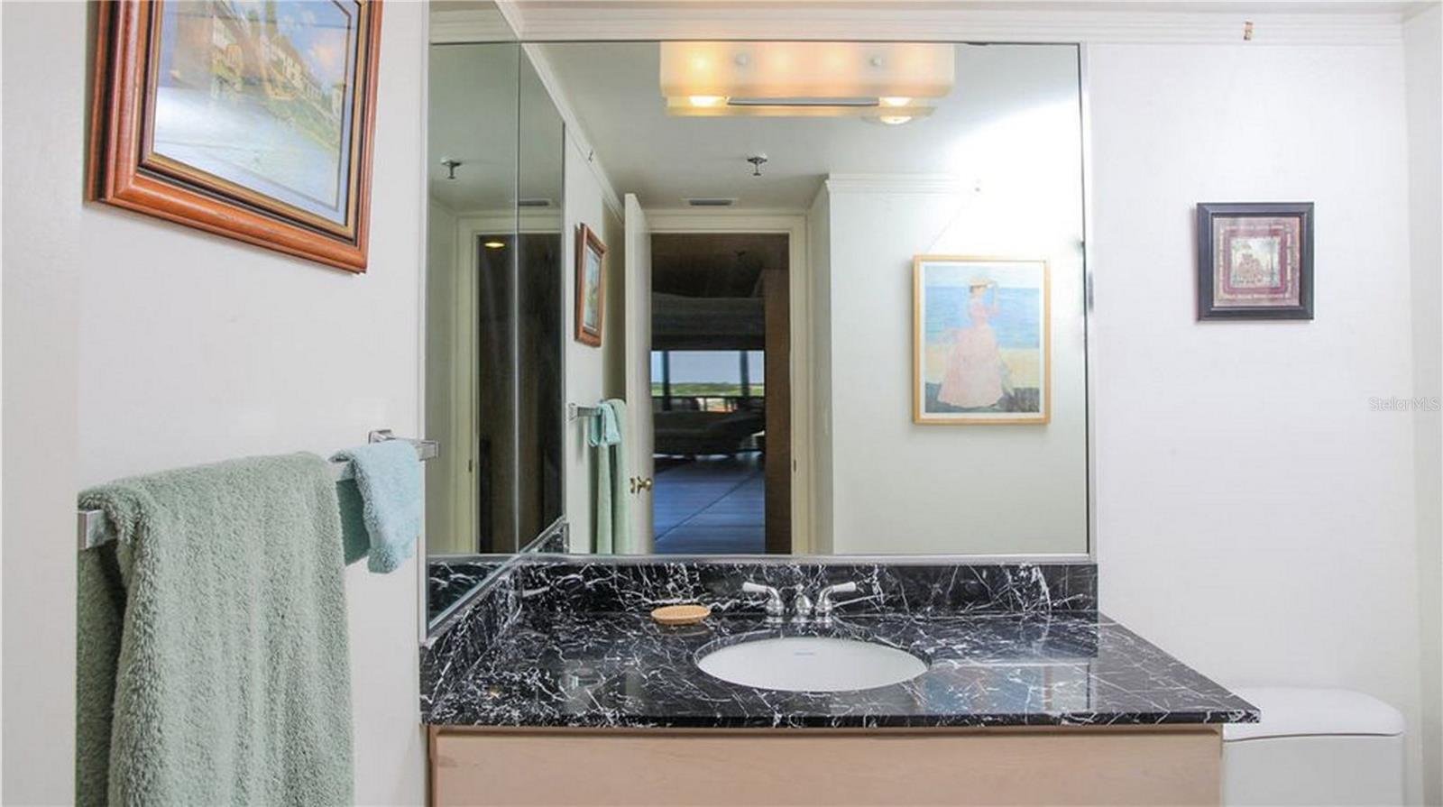 1001 BENJAMIN FRANKLIN DR #506 — photo 31
