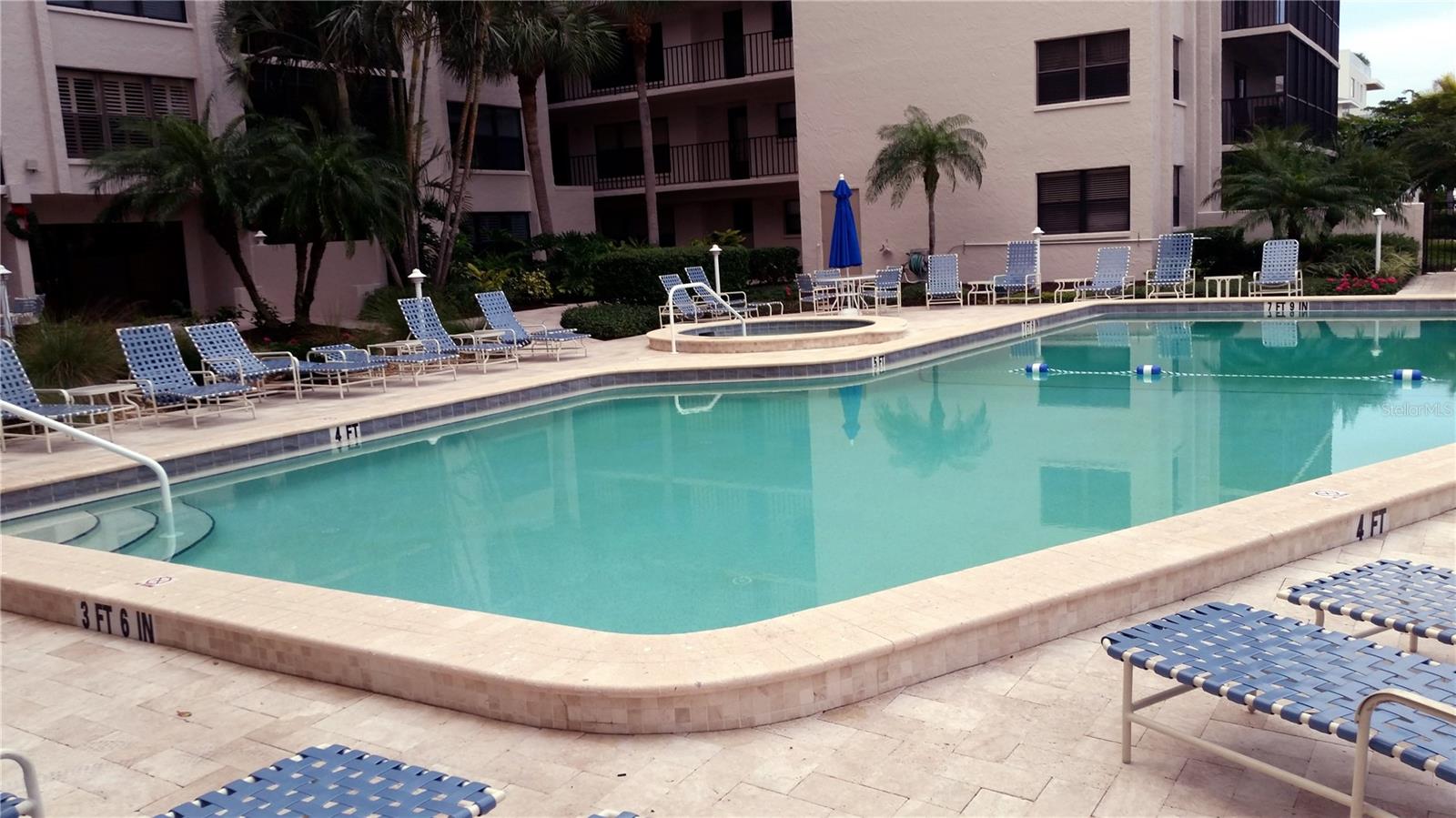 1001 BENJAMIN FRANKLIN DR #506 — photo 40