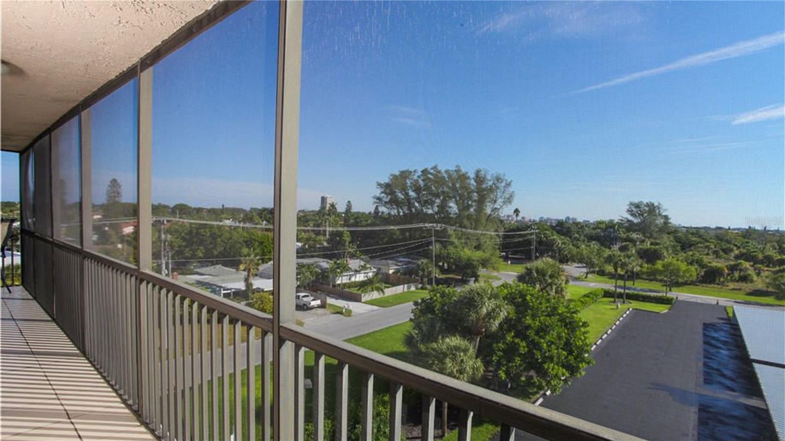 1001 BENJAMIN FRANKLIN DR #506 — photo 35