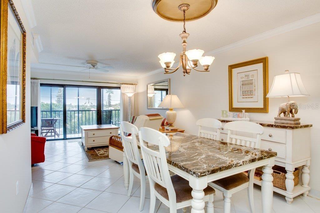 1001 BENJAMIN FRANKLIN DR #404 — photo 2