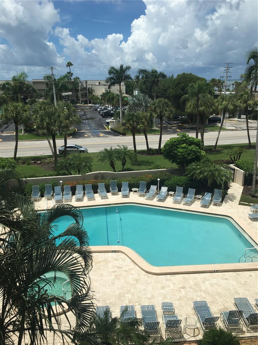 Home in SARASOTA — photo 11