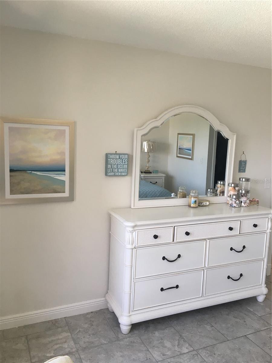 Home in SARASOTA — photo 8
