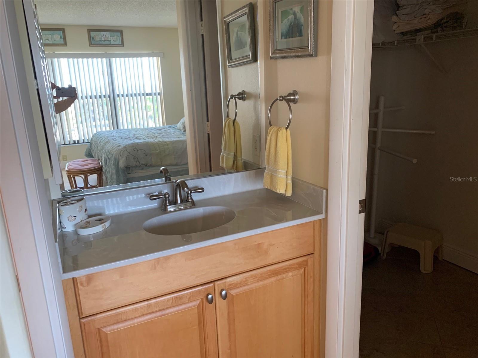 1001 BENJAMIN FRANKLIN DR #508 — photo 11