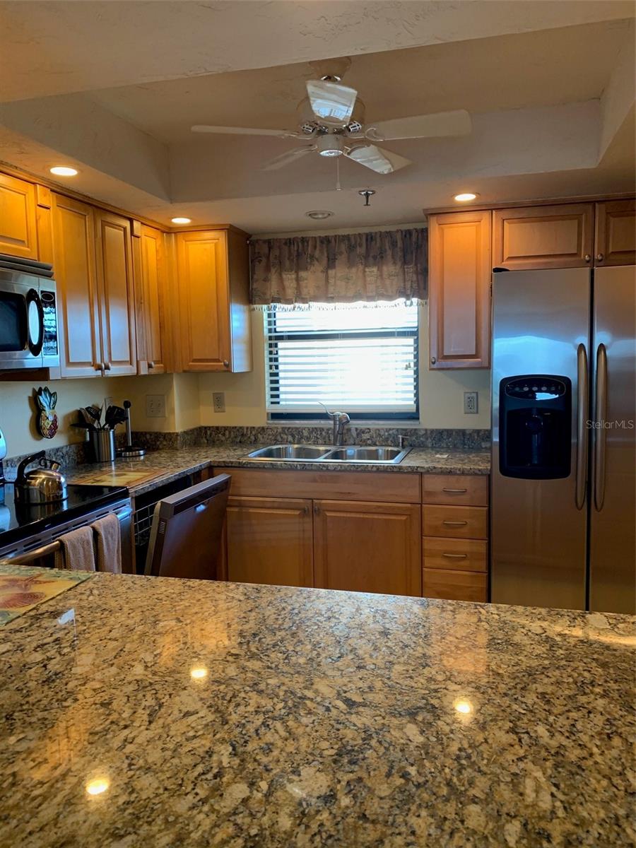 1001 BENJAMIN FRANKLIN DR #508 — photo 4