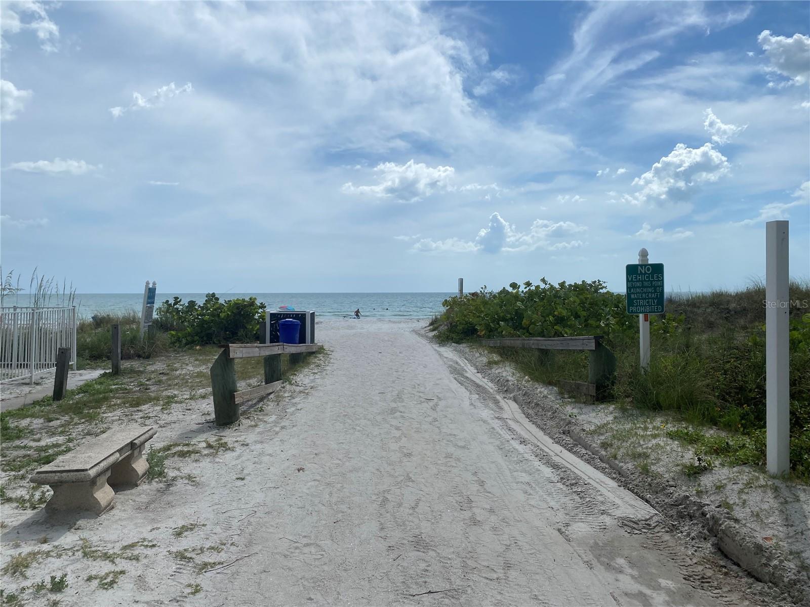 WHISPERING PINES DR — photo 22