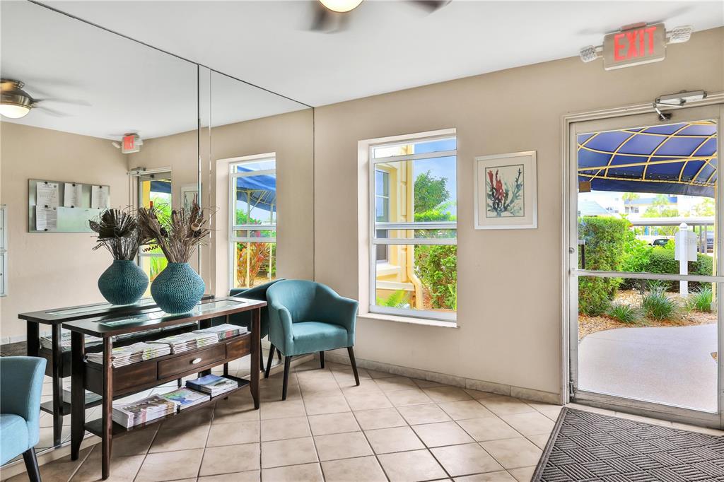 3806 GULF OF MEXICO DR DR #C210 — photo 2