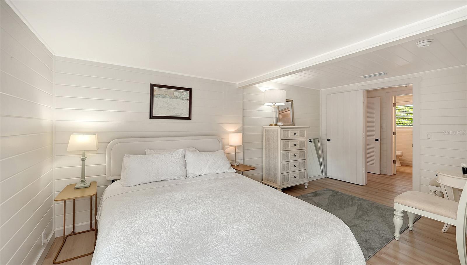 3708 SANDSPUR LN — photo 29