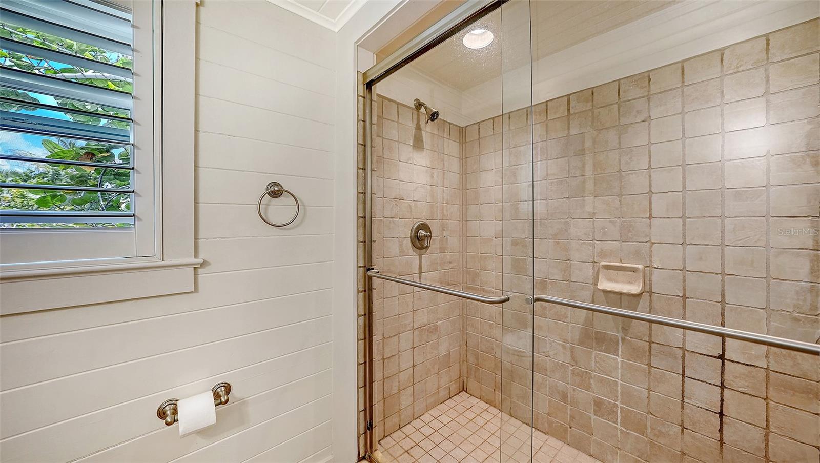 3708 SANDSPUR LN — photo 35