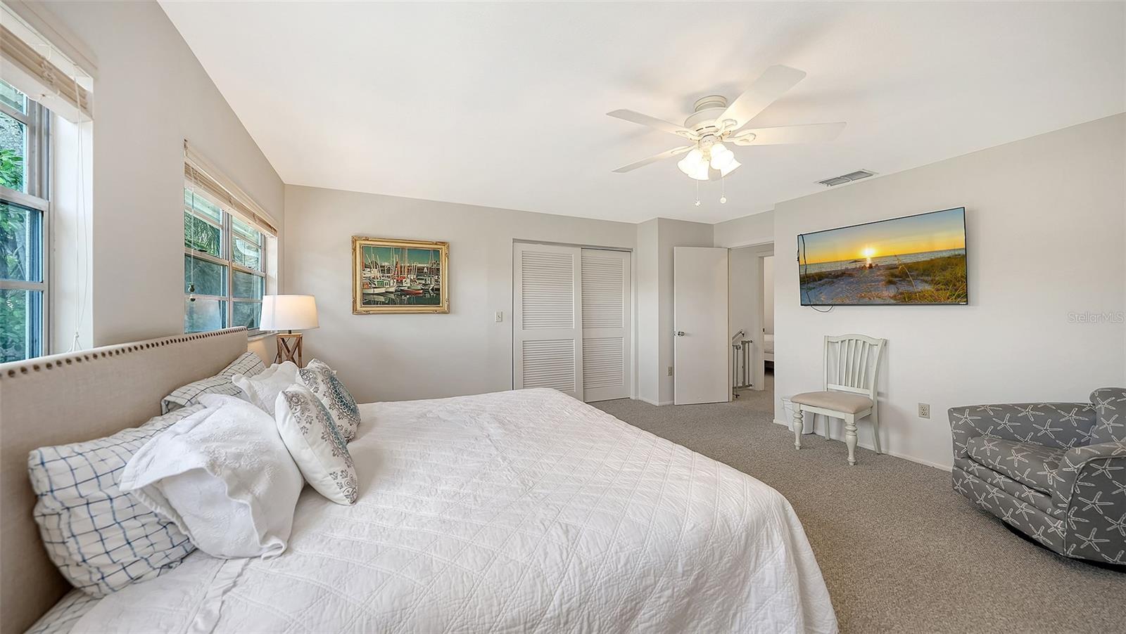 3708 SANDSPUR LN — photo 40