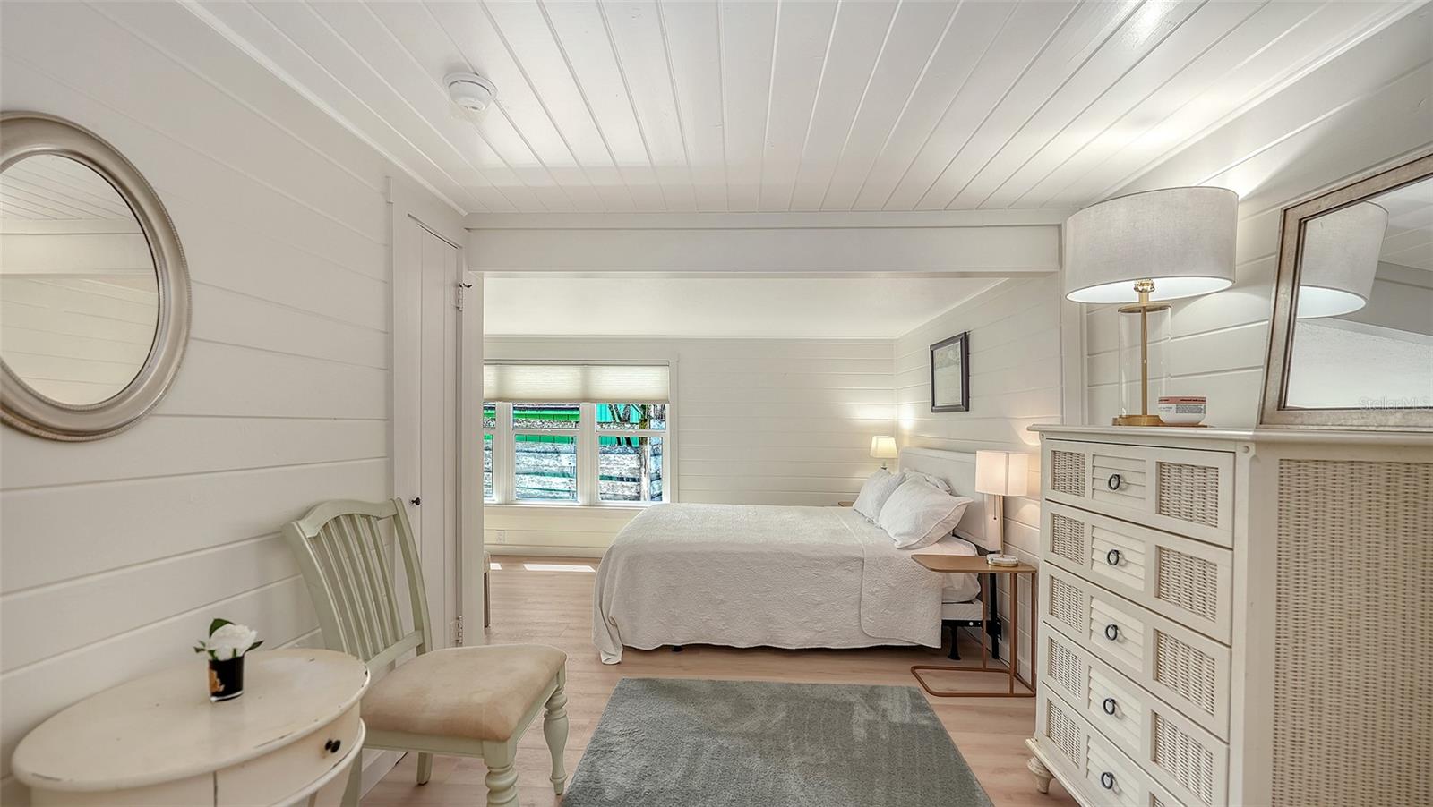 3708 SANDSPUR LN — photo 26