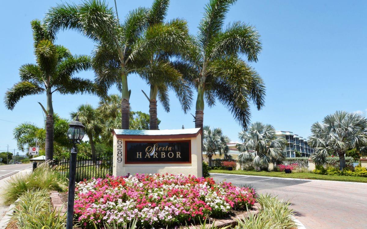 1250 N PORTOFINO DR #102MAR — photo 65