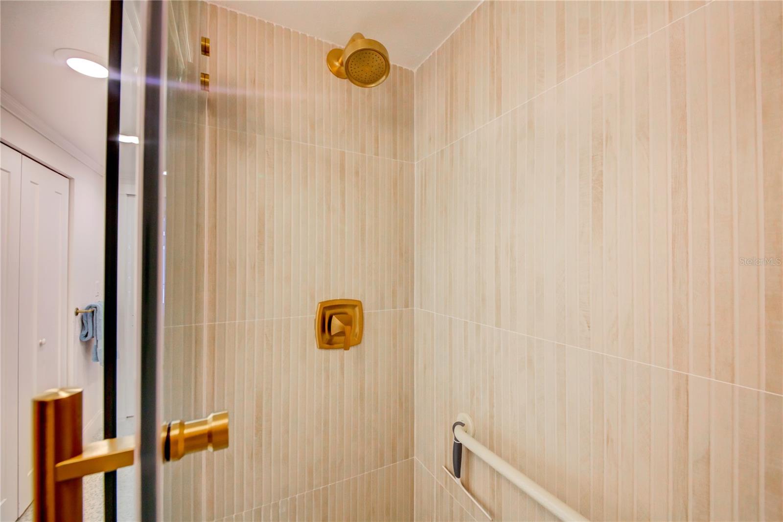 1212 BENJAMIN FRANKLIN DR #504 — photo 25