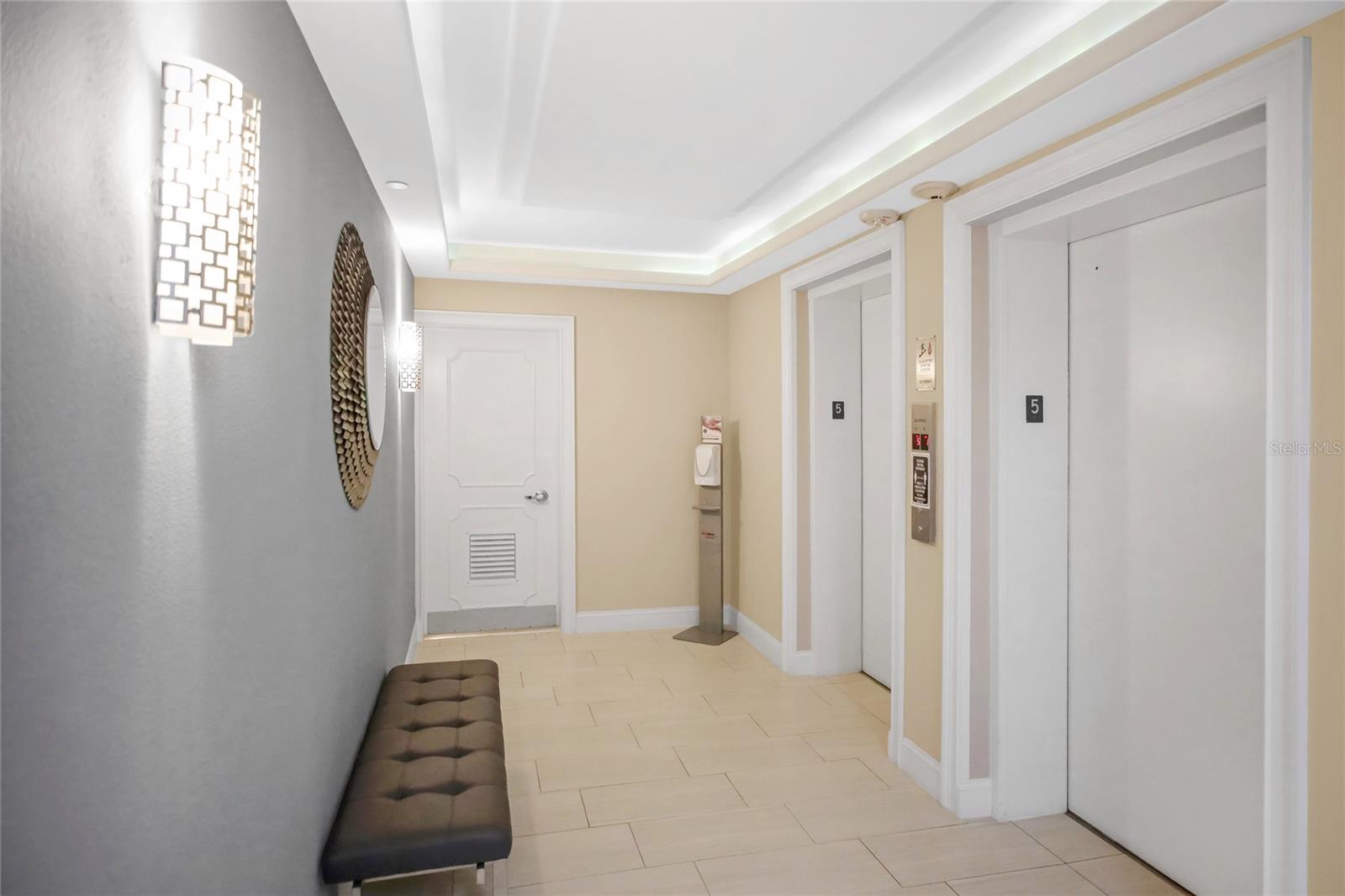 1212 BENJAMIN FRANKLIN DR #504 — photo 4