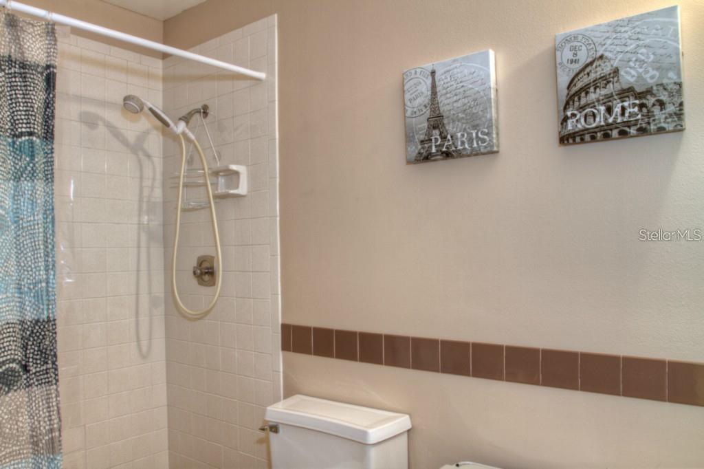 7062 W COUNTRY CLUB DR N #7062 — photo 16