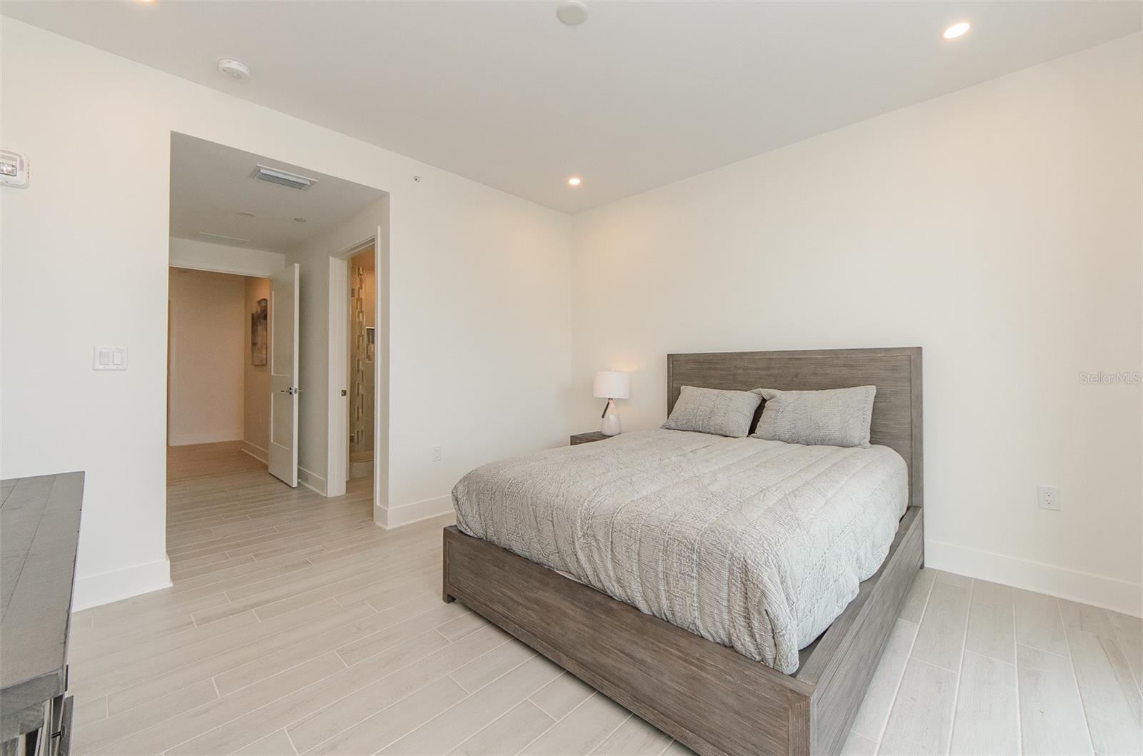 15 AVALON ST #702 — photo 20