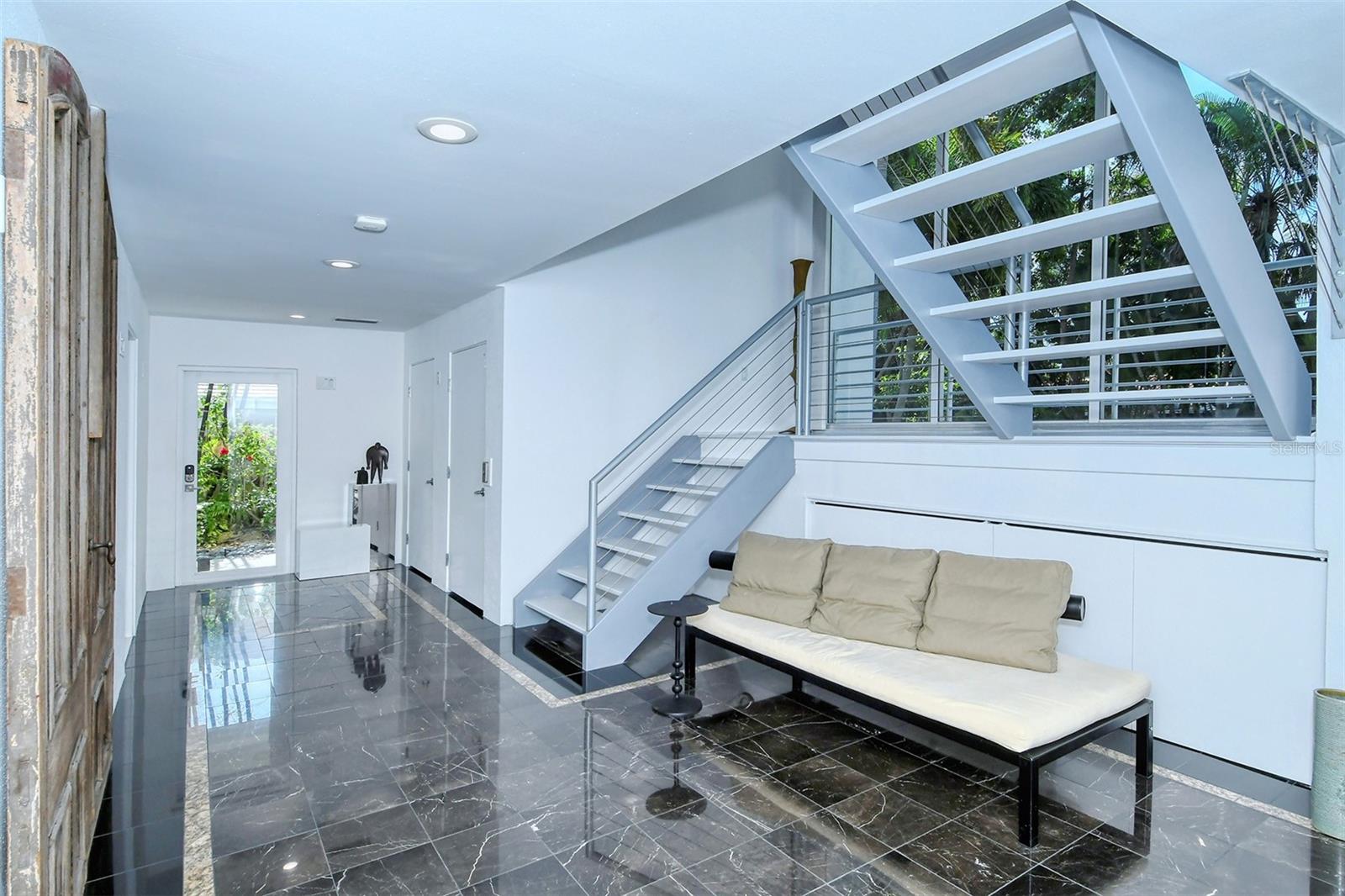 213 N WASHINGTON DR — photo 69