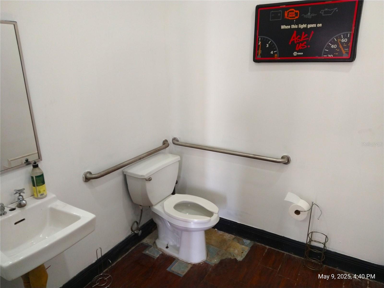 715 WEST WATERS AVE — photo 11