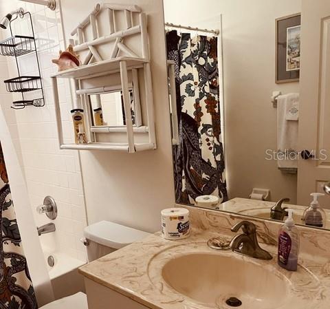 9611 CASTLE POINT DR #916 — photo 26