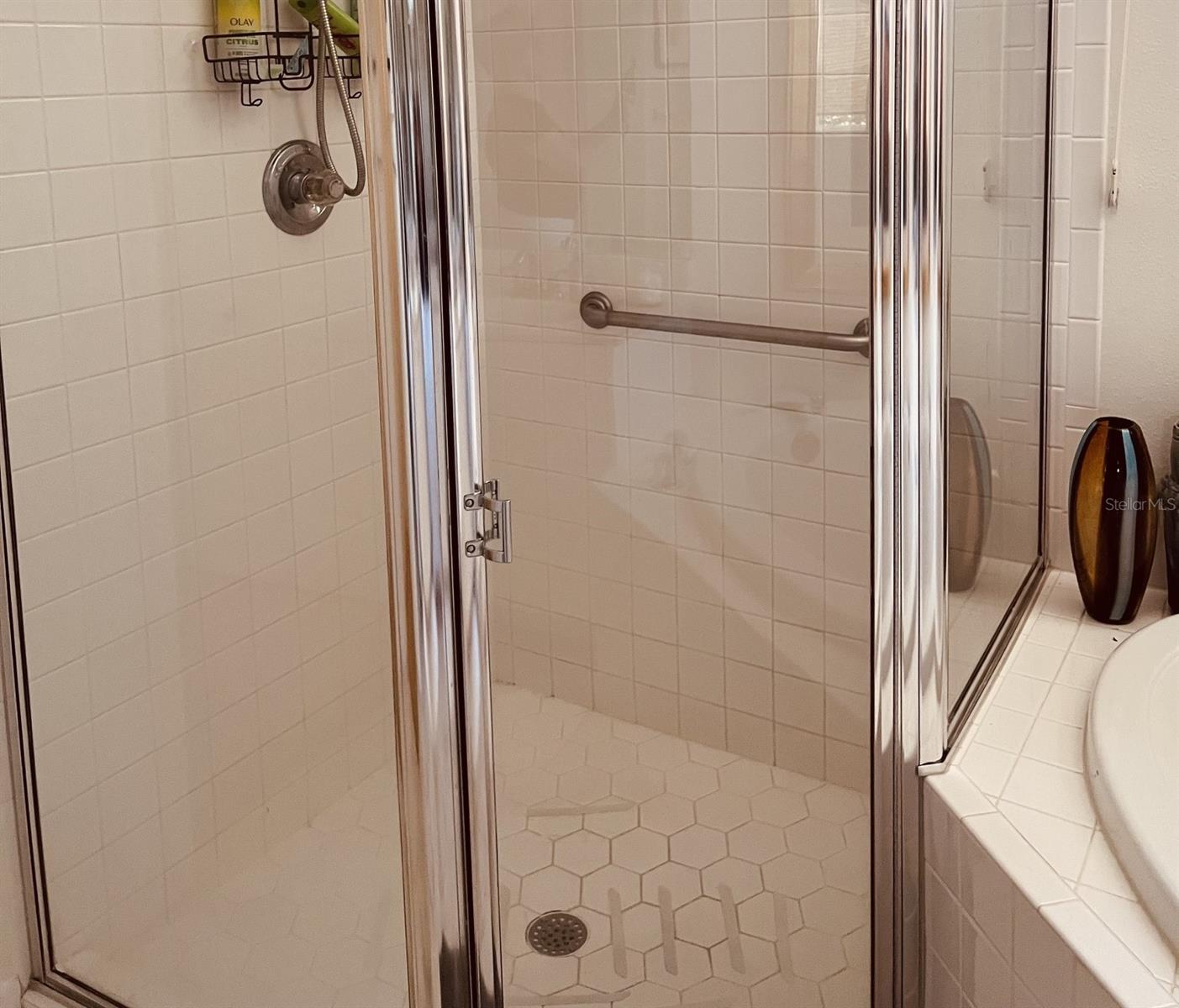 9611 CASTLE POINT DR #916 — photo 21