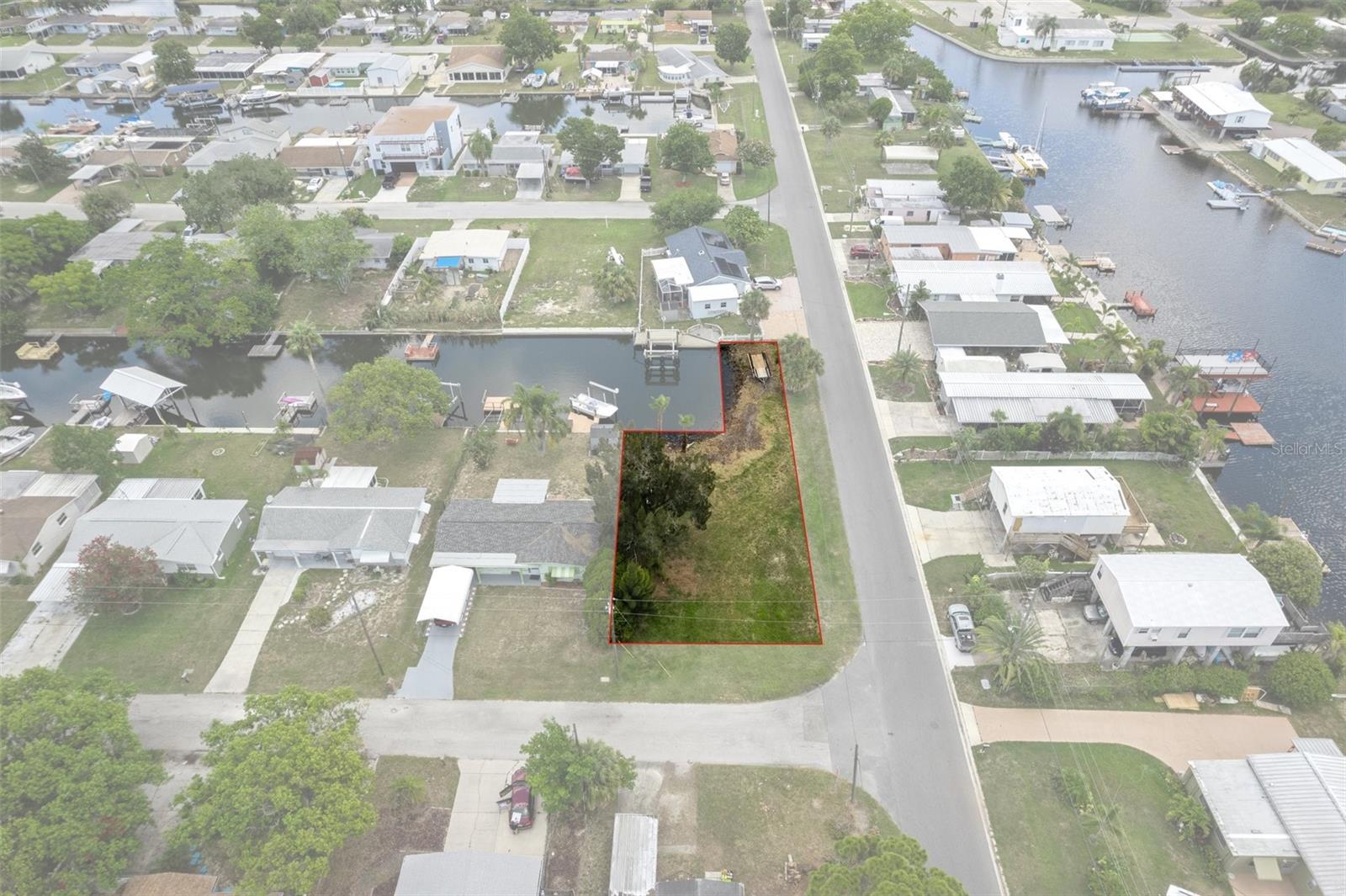 0 LISA DRIVE — photo 2
