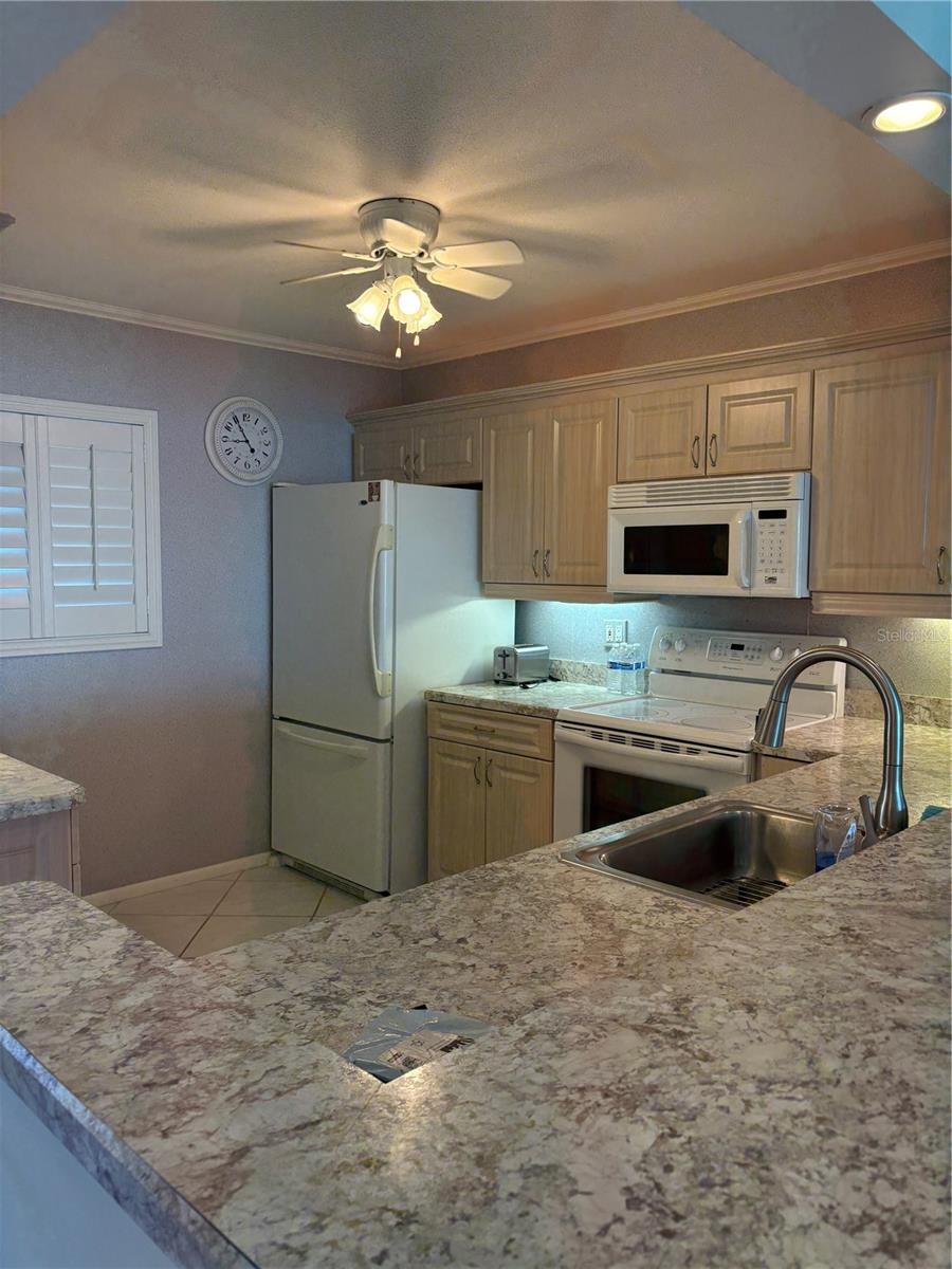 868 BAYWAY BLVD #312 — photo 5