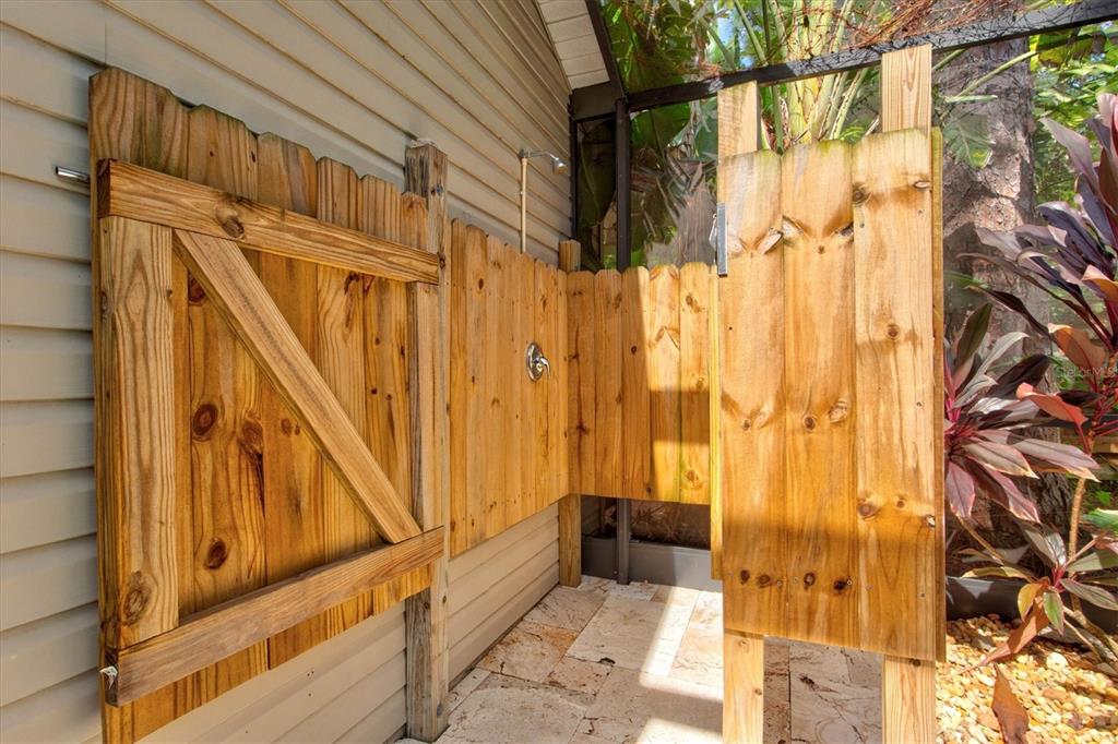 2729 SYDELLE ST — photo 43
