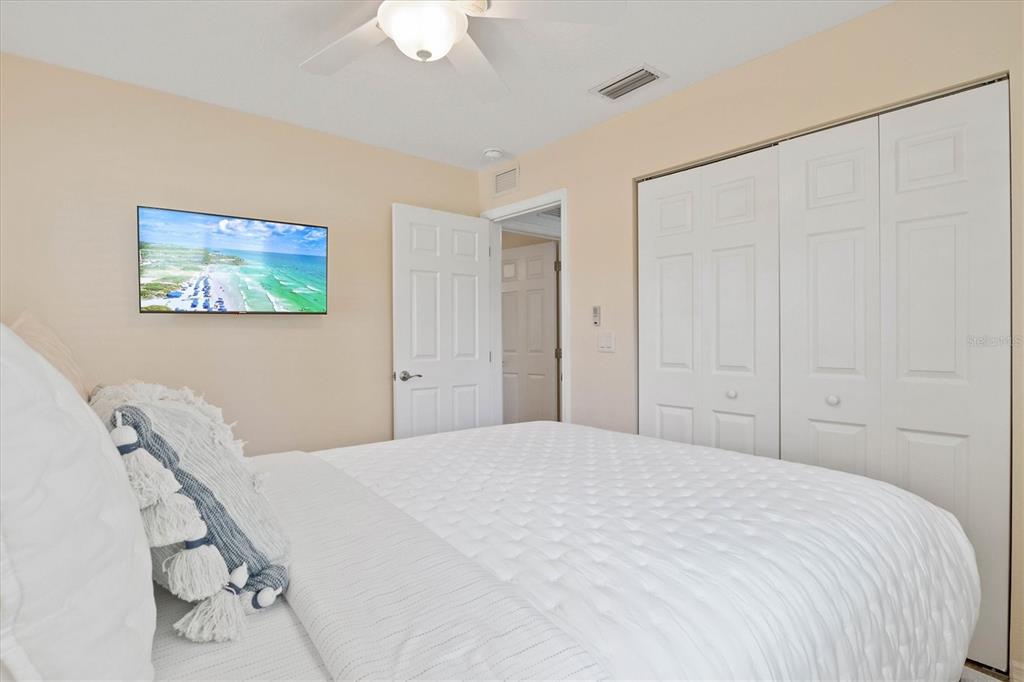 2729 SYDELLE ST — photo 38