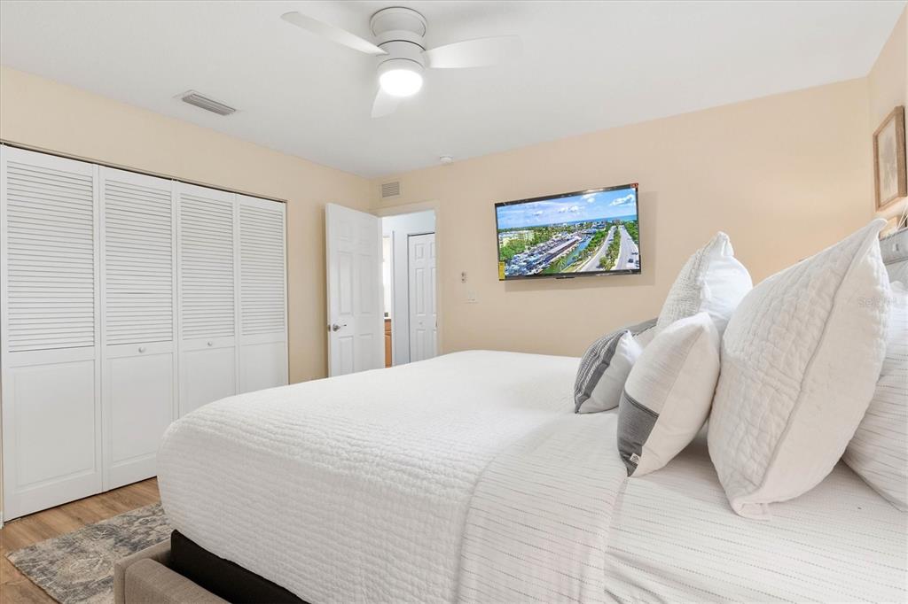2729 SYDELLE ST — photo 40