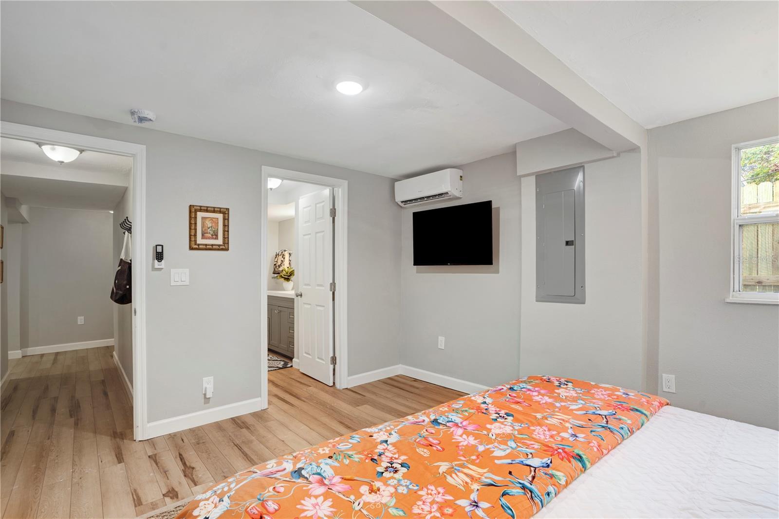 4705 HOLLINGSWORTH AVE #Lower — photo 12