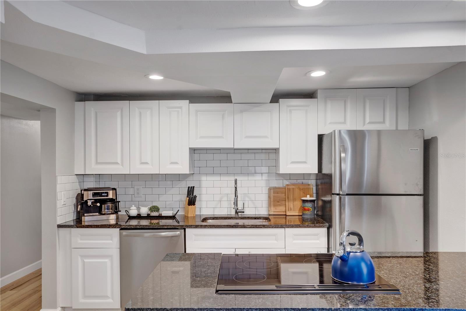 4705 HOLLINGSWORTH AVE #Lower — photo 5