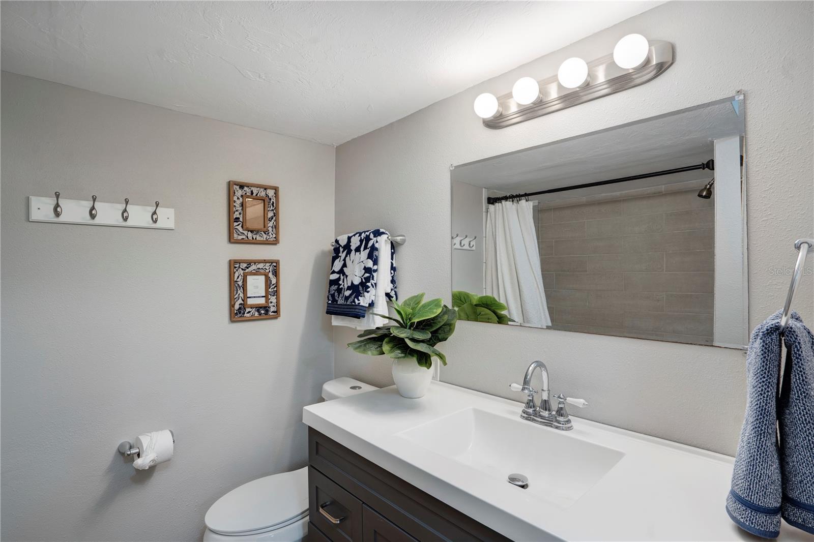 4705 HOLLINGSWORTH AVE #Lower — photo 13