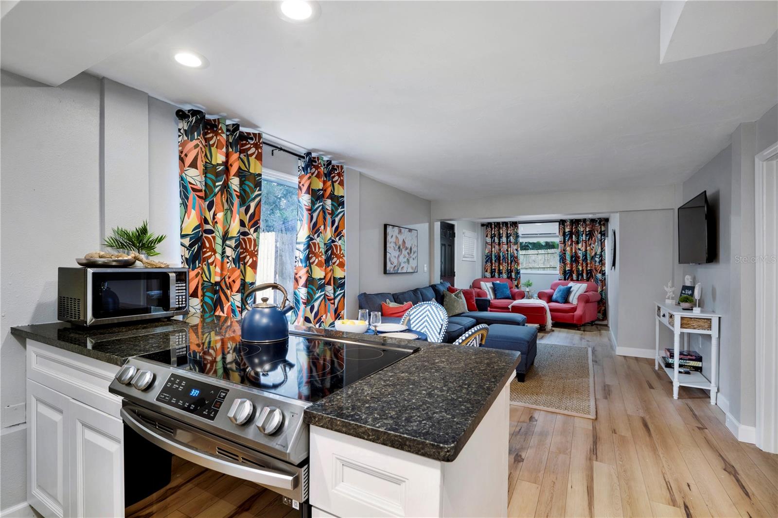 4705 HOLLINGSWORTH AVE #Lower — photo 6