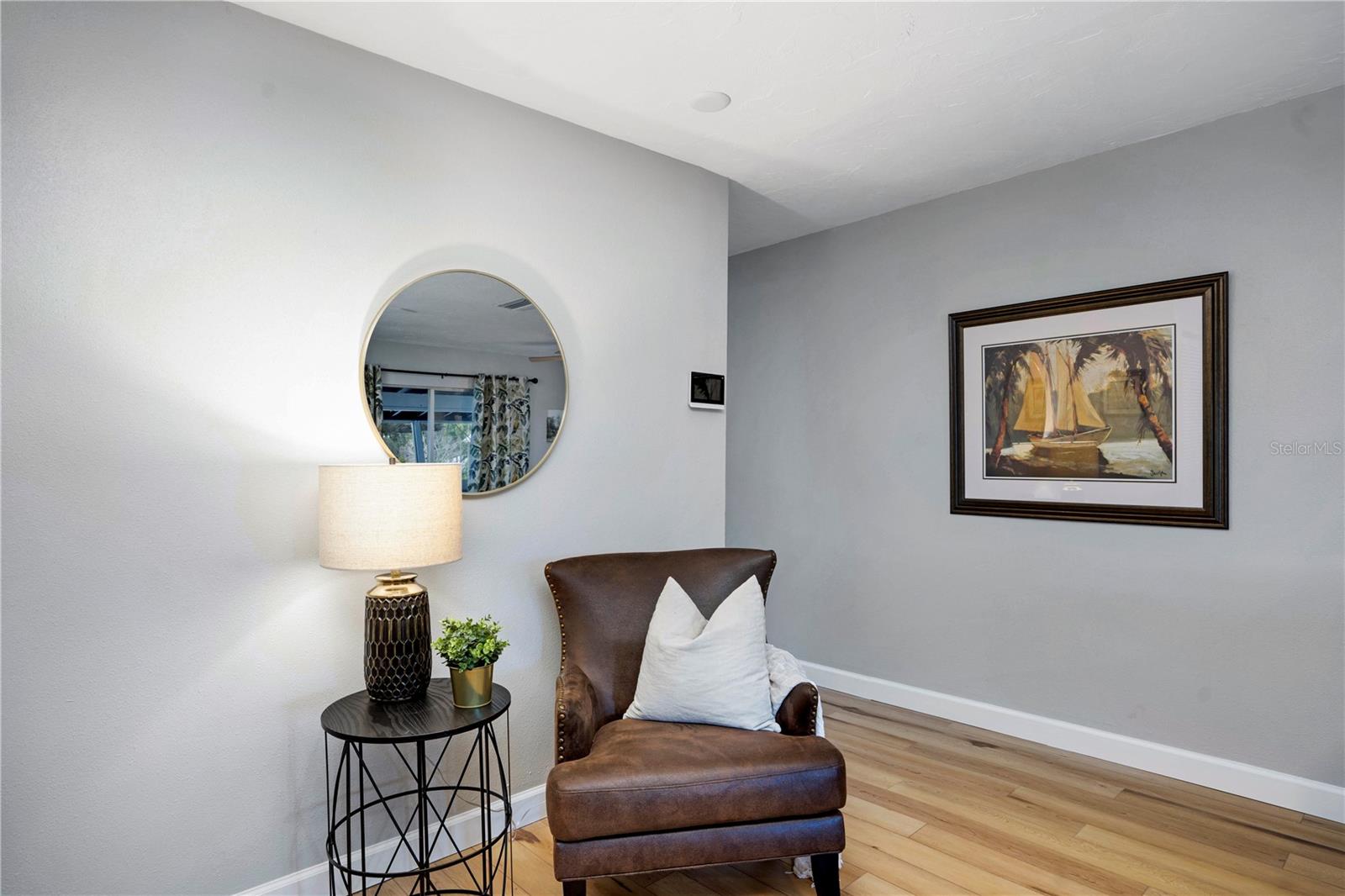 4705 HOLLINGSWORTH AVE — photo 14
