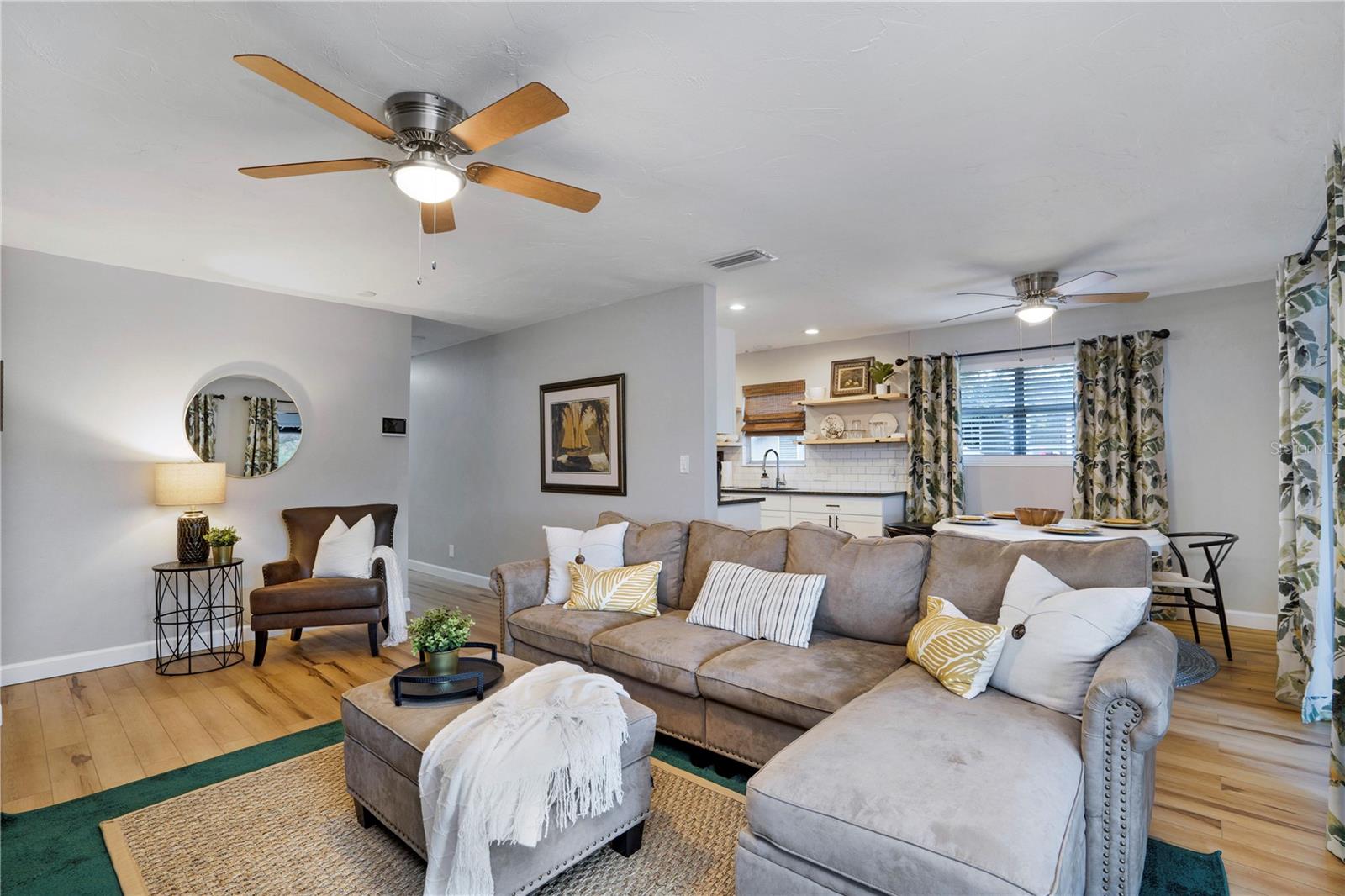 4705 HOLLINGSWORTH AVE — photo 13