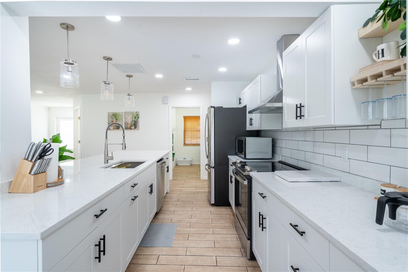 7354 BILTMORE DR — photo 11