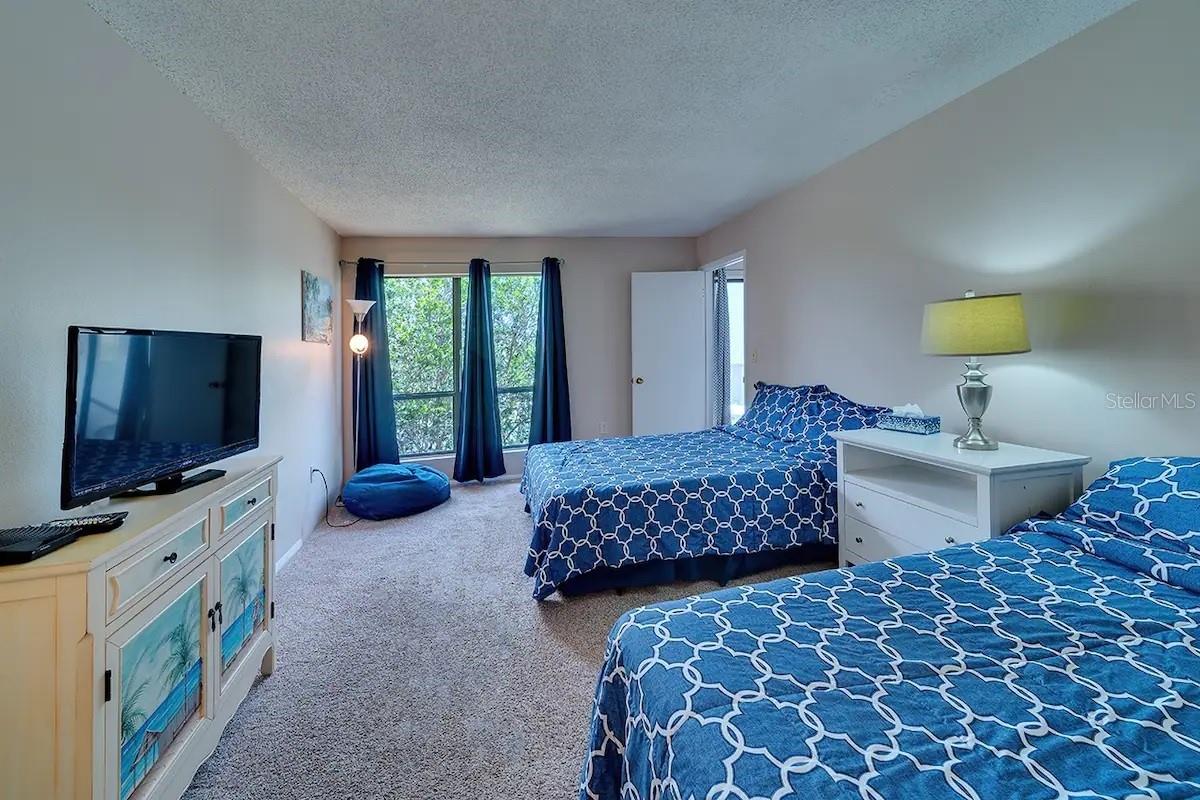 6157 MIDNIGHT PASS RD #D32 — photo 17