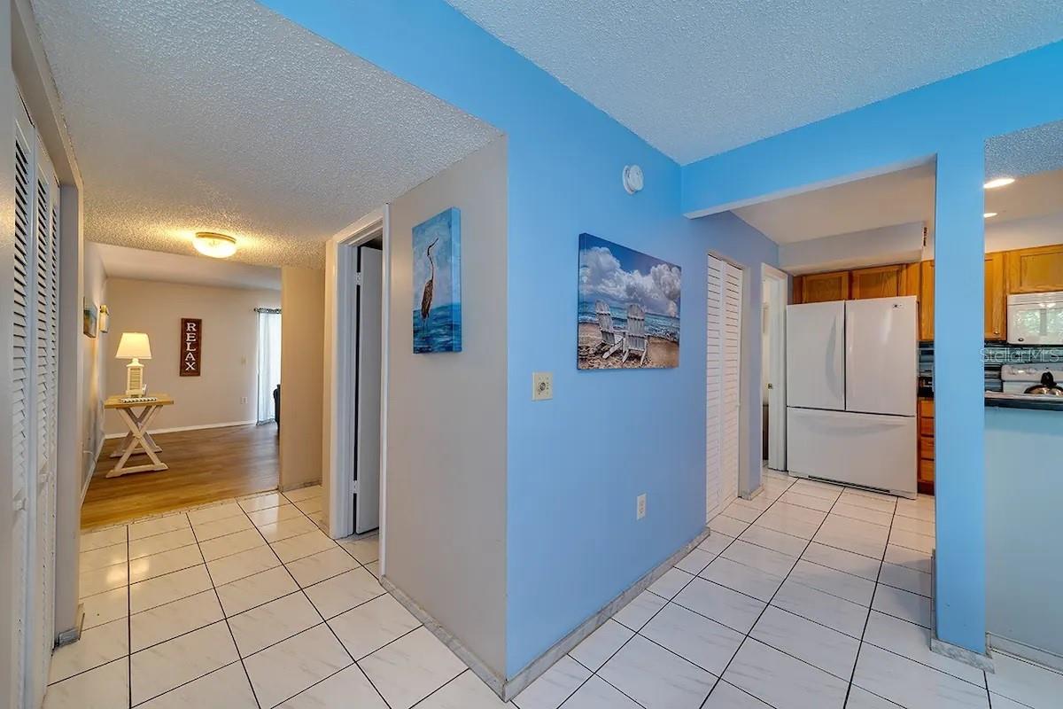 6157 MIDNIGHT PASS RD #D32 — photo 7