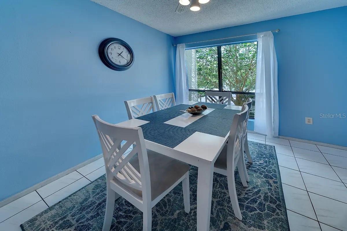 6157 MIDNIGHT PASS RD #D32 — photo 9