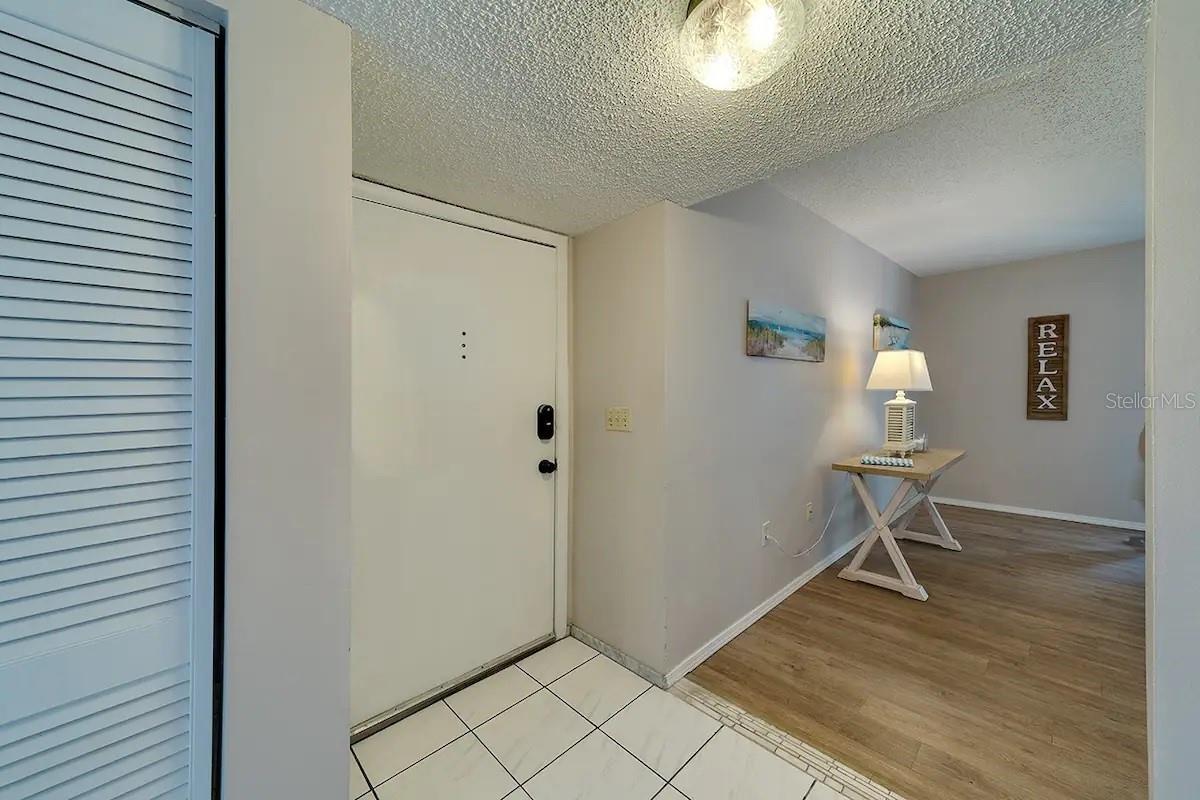 6157 MIDNIGHT PASS RD #D32 — photo 13