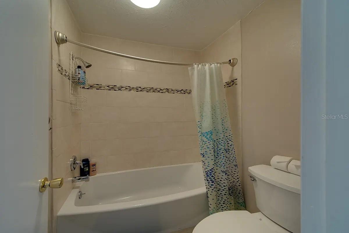 6157 MIDNIGHT PASS RD #D32 — photo 15
