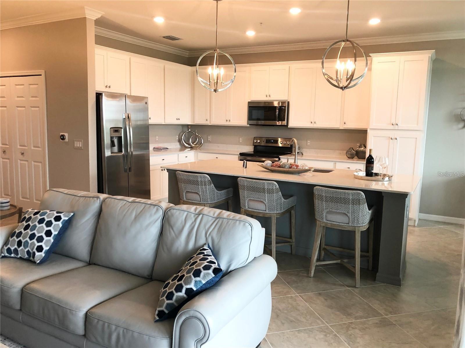 17510 GAWTHROP DR #405 — photo 6