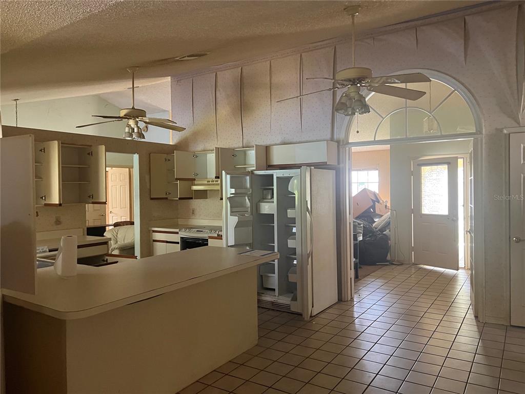 1404 MIDONECK CT — photo 11