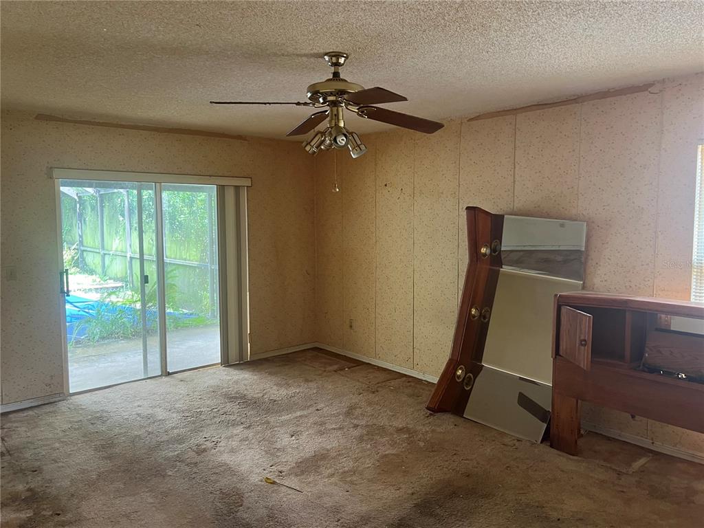 1404 MIDONECK CT — photo 13