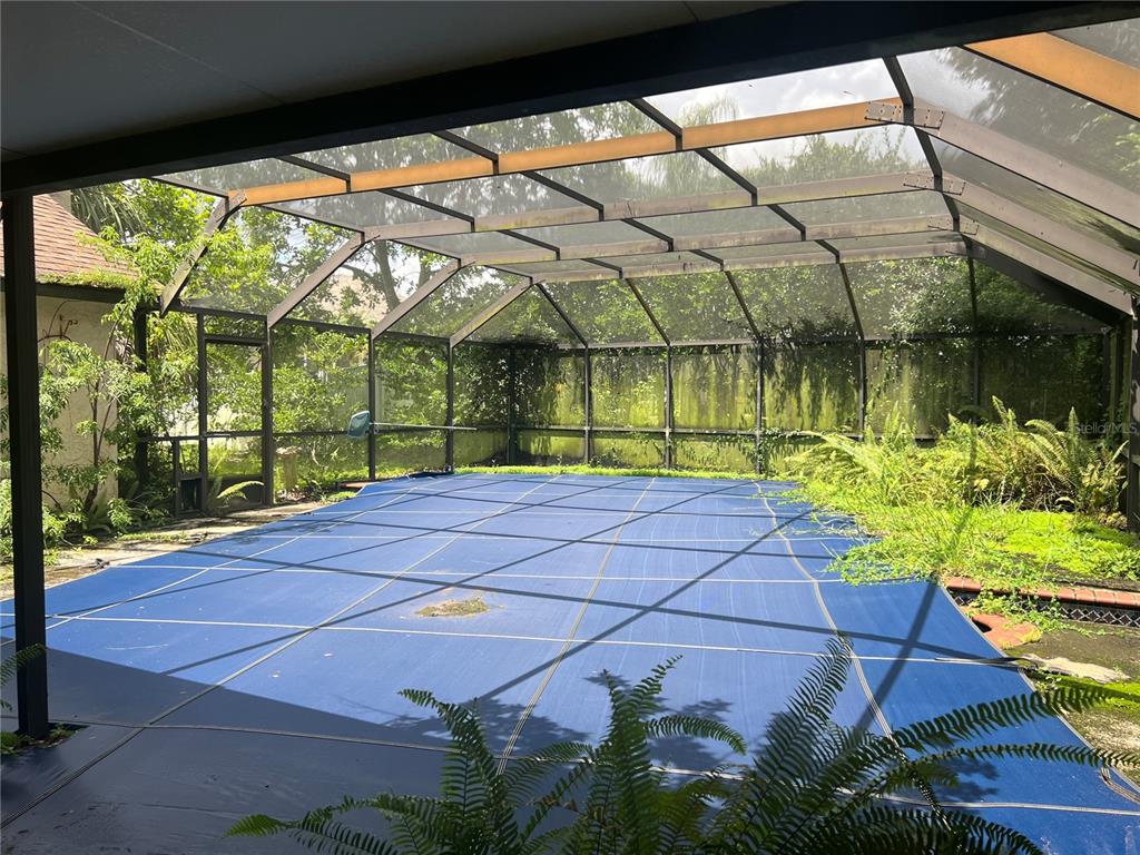 1404 MIDONECK CT — photo 34