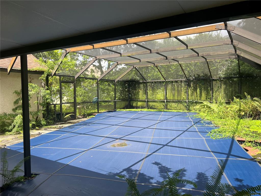1404 MIDONECK CT — photo 30