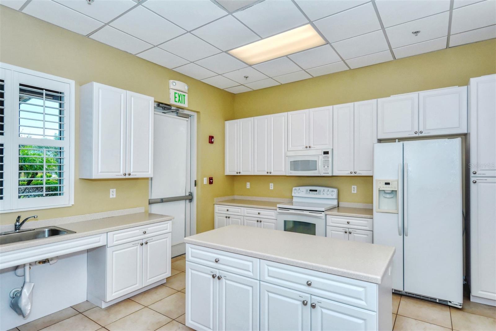 1498 ERNESTO DR — photo 41